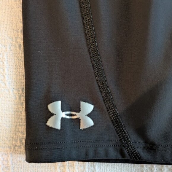 Under Armour Biking/running/yoga shorts Size Large. - Picture 4 of 5